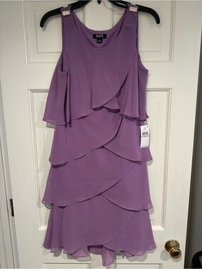 Size 6 NWT SLNY Lavender Tiered Ruffle Midi Dress